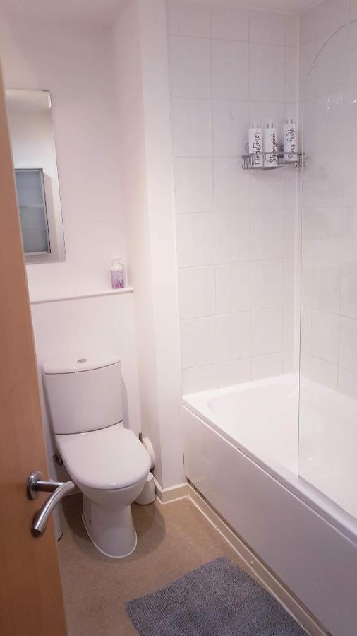 Marco Island -Spacious City Centre 2 Bedroom Apartment ノッティンガム エクステリア 写真
