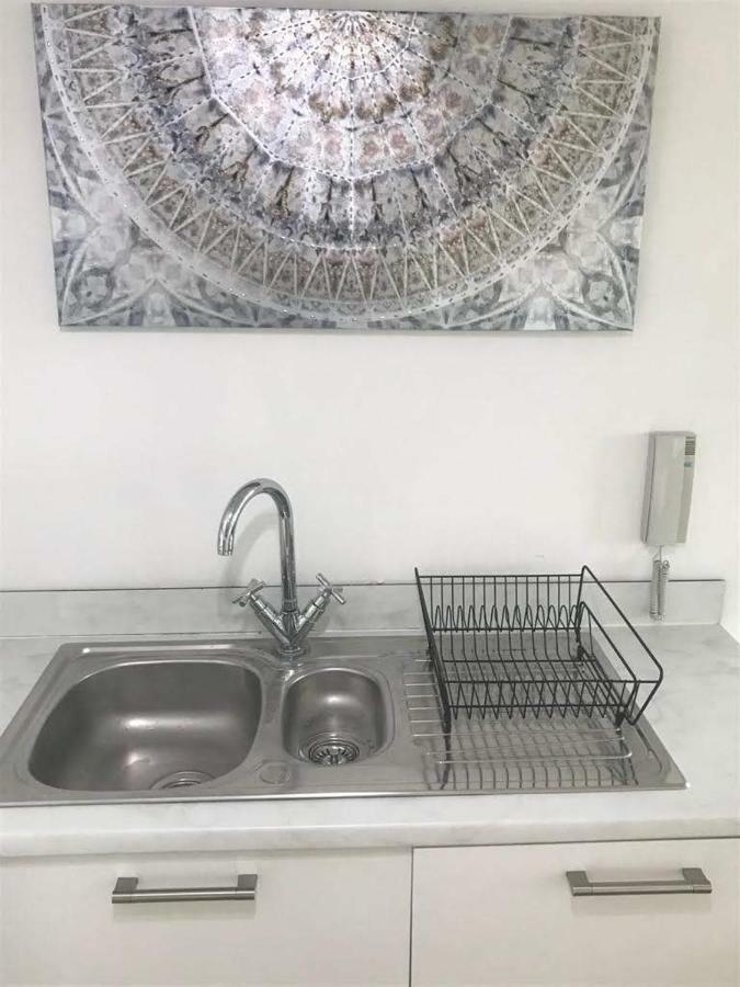 Marco Island -Spacious City Centre 2 Bedroom Apartment ノッティンガム エクステリア 写真